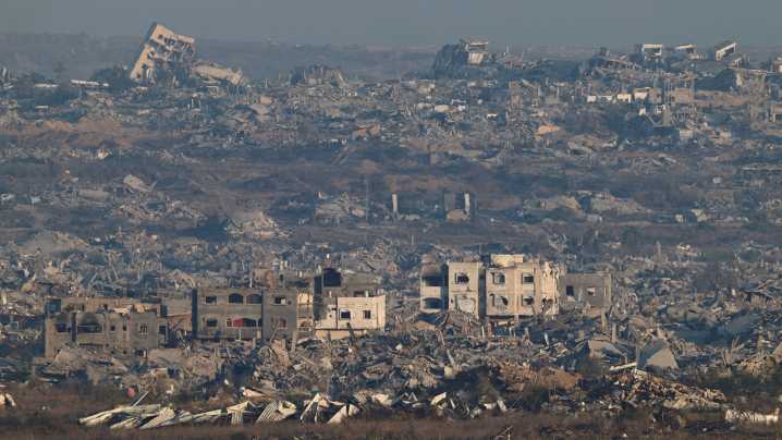 Israel mantiene la presión en la Ciudad de Gaza mientras intensifica sus ataques contra Hizbulá en el sur del Líbano