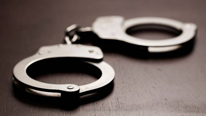 Suspect in Aurora shooting now in custody after turning himself in