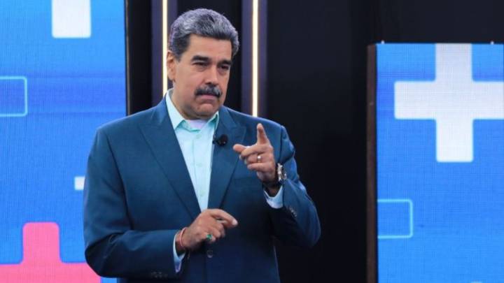 VIDEO | Maduro responde a EEUU con el despliegue de 4,5 millones de milicianos en fábricas y centros de trabajo #19Ago