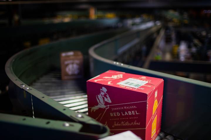 Gallup poll finds fewer Americans drink alcohol