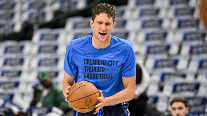 Suns Hire 11-Year NBA Veteran to First Coaching Job
