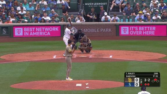 Suárez hits 3-run homer and Mariners beat Padres 4