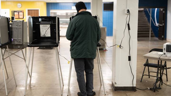 Minnesota House 34B primary election winners Xp Lee, Ruth Bittner
