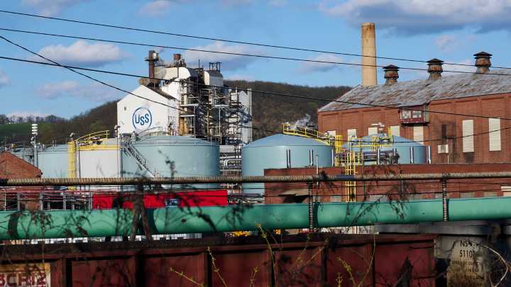 U.S. Steel plant explosion in Pennsylvania injures dozens and traps some people under rubble