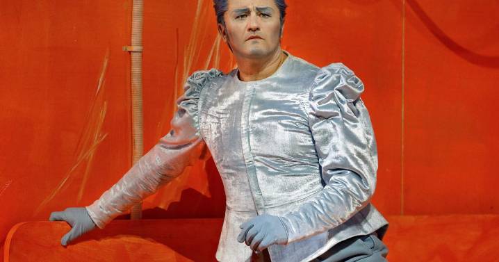 Piotr Beczała canta dos producciones diferentes de 'Lohengrin' de Wagner con 41 horas de diferencia