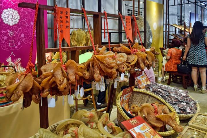 Upmarket fish maw trade in Singapore & Malaysia includes endangered species: Study
