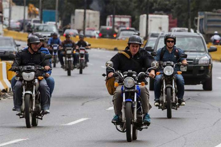 Campaña busca reducir accidentes de motorizados en Venezuela