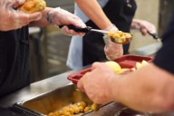 Doctors stress importance of healthy snacks for kids heading back to school