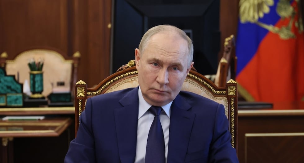 Putin acepta reunirse la próxima semana con Trump para mitigar su ira por la guerra