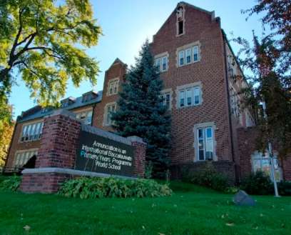 Tiroteo en escuela de Minneapolis deja hay al menos dos niños muertos y otras 17 personas heridas