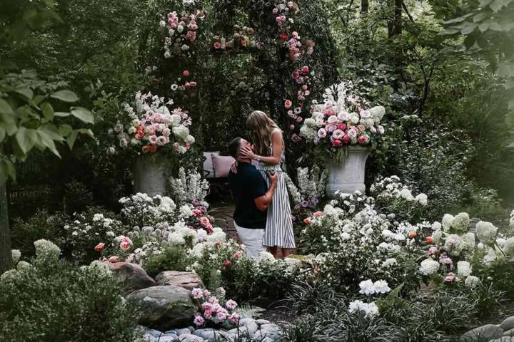 Taylor Swift’s Engagement Dress Cost $320, but We Found Options from $35