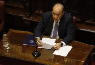 Francos presenta el informe de gestión en Diputados, en medio del escándalo por corrupción