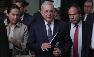 Uribe ya fue notificado de su libertad, dice que saldrá a Sabaneta y luego a misa: “Cada minuto lo dedicaré a luchar”