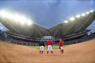 Niño termina con hemorragia cerebral tras recibir pelotazo en estadio de los Diablos Rojos del México; familia pide apoyo