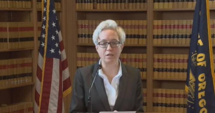 Gov. Kotek boosts Oregon's mental health with new legislation