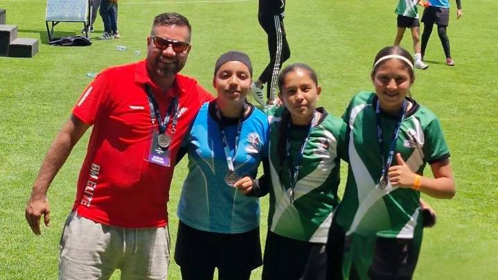 FMF reconoce a futbolistas guanajuatenses en Super Copa Femenil