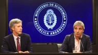 Para contener la suba del tipo de cambio, el Banco Central duplicó sus ventas de dólar futuro en julio