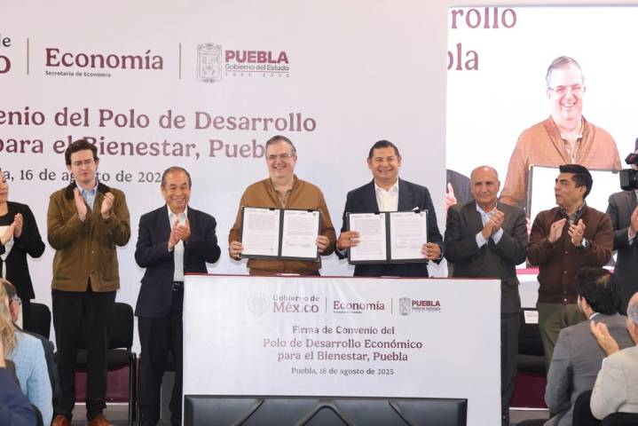 Cuatro empresas invertirán 2 mil 100 mdp en San José Chiapa; se generarán 5 mil 150 empleos: Ebrard
