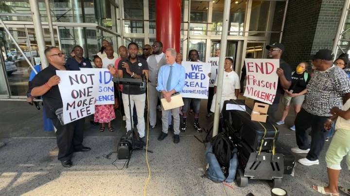 Prison reform advocates push for passage of oversight bills