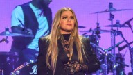 Kelly Clarkson Will Never Be The Same After Death Of Ex Husband, According To Insiders