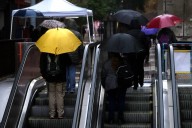 Fin de semana largo: Anuncian lluvias y tormentas eléctricas en la RM, Valparaíso y O’Higgins