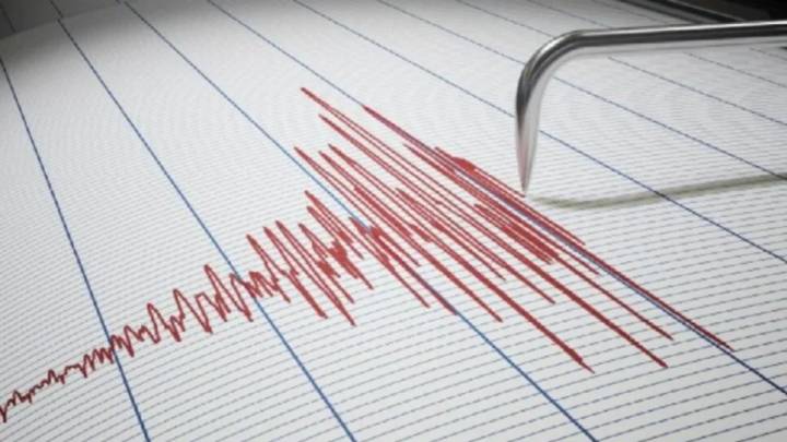 Se registra sismo de 7.5 de magnitud entre Chile y la Antártida