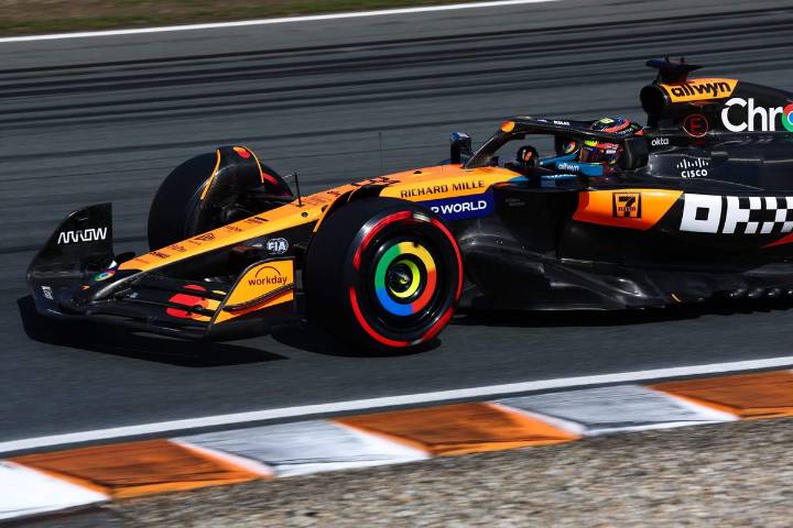 Oscar Piastri stuns F1 title rival Lando Norris to claim Dutch GP pole position