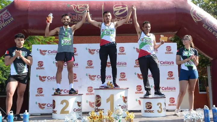 Jesús Trejo y Anna Sofía Ramírez ganaron la carrera “Échale Cajeta” 2025