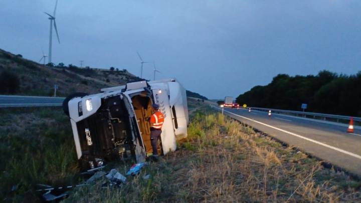 Accidente mortal en Navarra: un joven camionero pamplonés pierde la vida tras salirse de la vía