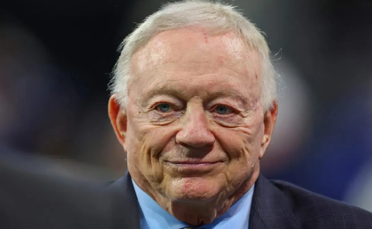 Jerry Jones receives major statement from Draymond Green over the Micah Parsons trade to Packers