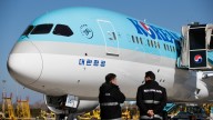 Korean Air announces an order for 103 Boeing airplanes amid Trump