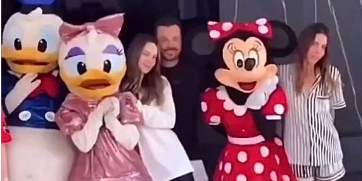 García Parra aclara su viaje a Disneyland con Belinda: ‘Fue con recursos propios’
