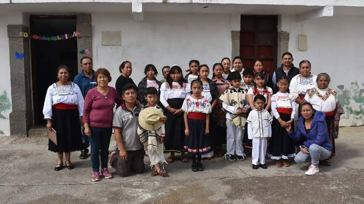 Comunidades indígenas enfrentan el reto tecnológico para preservar su lengua y tradiciones