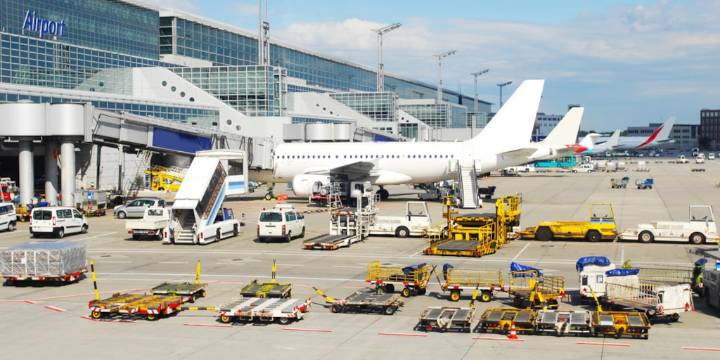 La logística argentina afectada por el paro nacional de controladores aéreos