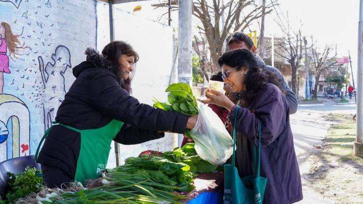 BARRANQUERAS: La Feria “Tu Punto Verde” Continúa Impulsando El Consumo Local Y La Sustentabilidad