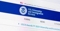 Mucho ojo inmigrante: estas son las 3 ventajas de tener una cuenta de USCIS en línea