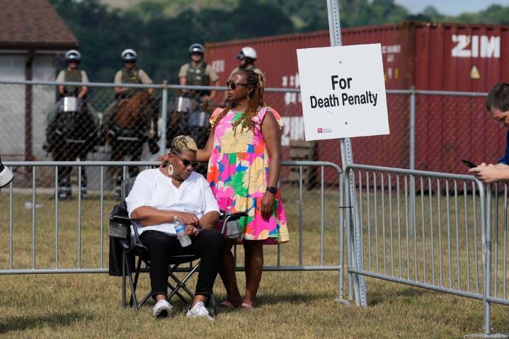 Attorney says heart device did not shock Tennessee man in execution who said he was ‘hurting so bad’