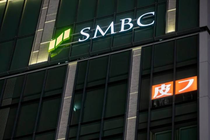 “CEO de IA” de SMBC impulsa la colaboración de empleados con GPT