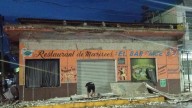 Colapsa marquesina de negocio en la avenida principal de Madero