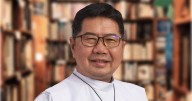 El cura filipino que desafió la guerra antidroga de Duterte, premiado con el «Nobel de Asia»