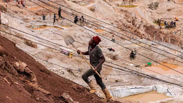 This mine feeds the tech world and fuels a rebel war