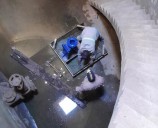 SAMEEP acondiciona pozo cloacal para la próxima instalación de nuevas bombas para aliviar el sistema en Sáenz Peña
