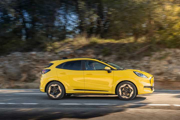 Drivers to save up to £3,750 as 6 electric car models added to government grant scheme
