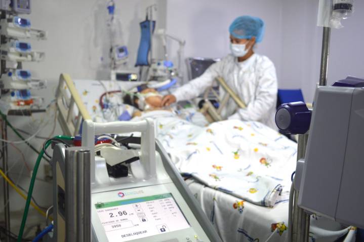 ECMO: La terapia que le da un respiro de vida a una niña de San Vicente del Caguán en Clínica Medilaser Neiva