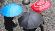 Lluvias y vientos de hasta 90 km/h: Revisa las zonas en donde caerán precipitaciones este martes