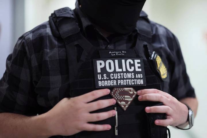 Niña ecuatoriana de seis años y su madre fueron deportadas a Ecuador este martes, reveló su pareja