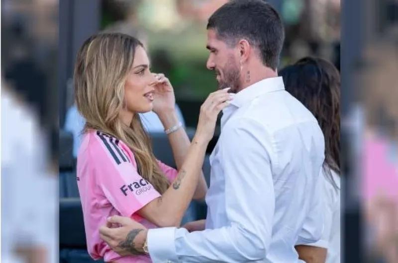 Tini busca su vestido de novia en un exclusivo atelier de Miami