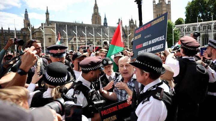 Palestine Action supporters arrested during protest against terror ban