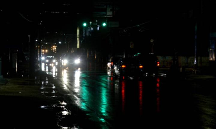 Tormenta dejó varios sectores sin electricidad en Maracaibo
