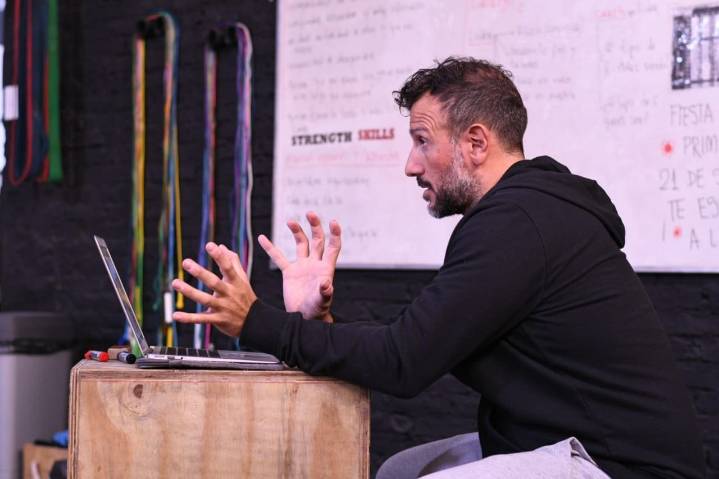 How to Improve Mind-Muscle Connection for Chest Training